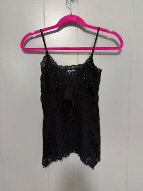 Vintage Y2K XOXO Black Lace Beaded Bow Sharkbite Hem V-neck Camisole Top L